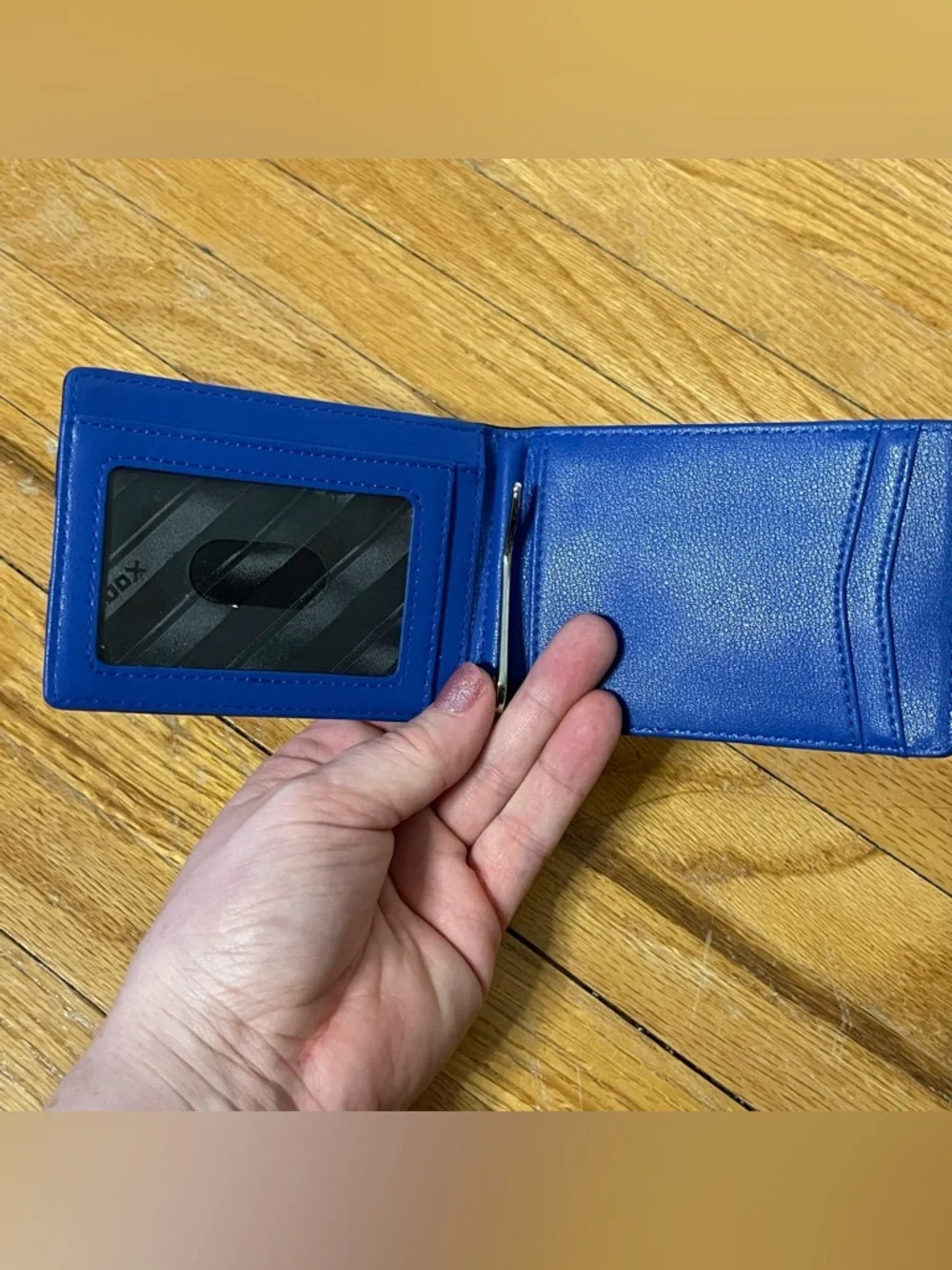 Runbox Slim Black Leather Money Clip Wallet for Men